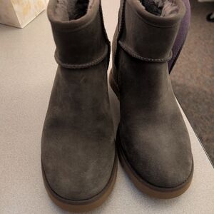 UGG Short Suede Ankle Boots in Charcoal with Brown Sole